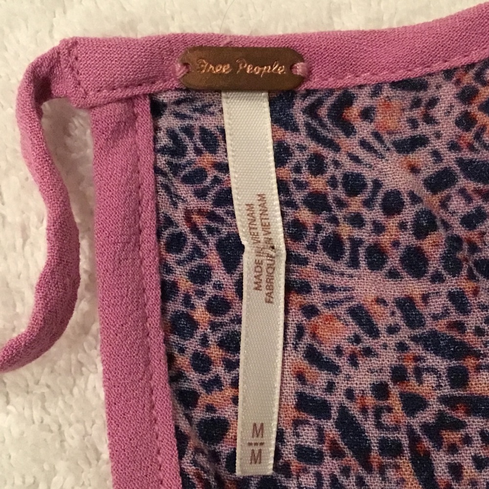 Free People red/pink leopard print tank top - Picture 3 of 4
